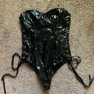size small black D&M PU leather strapless lingerie with tie-up sides NWT